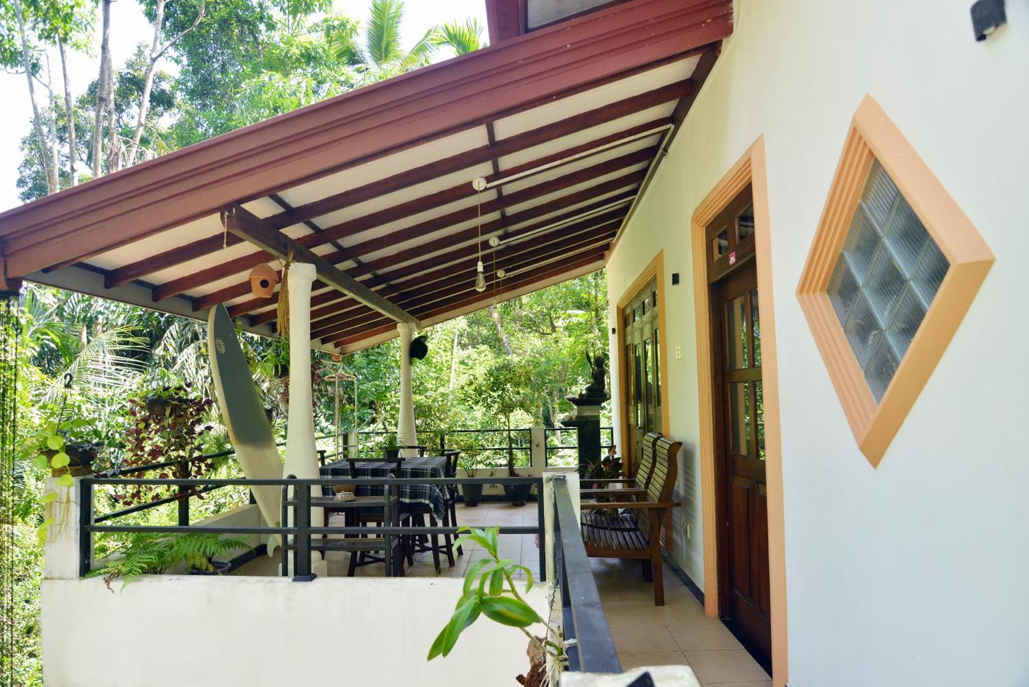 Rock Side Inn Unawatuna Exterior photo